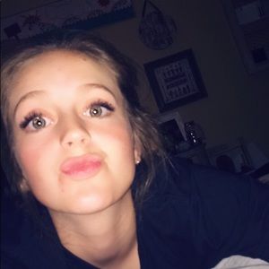 Meet your Posher, Tess